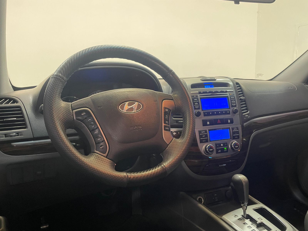 Hyundai Santa Fe Preto