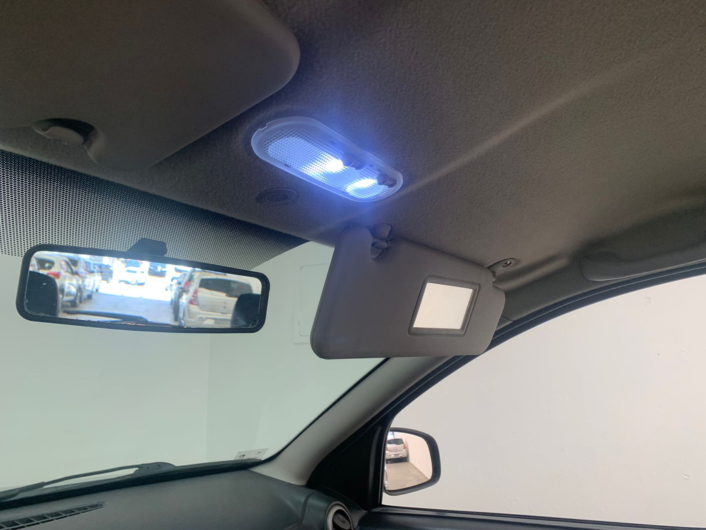 Renault Sandero Stepway Prata