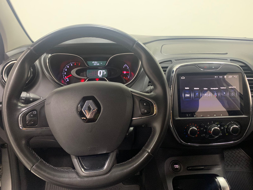 Renault Captur Prata