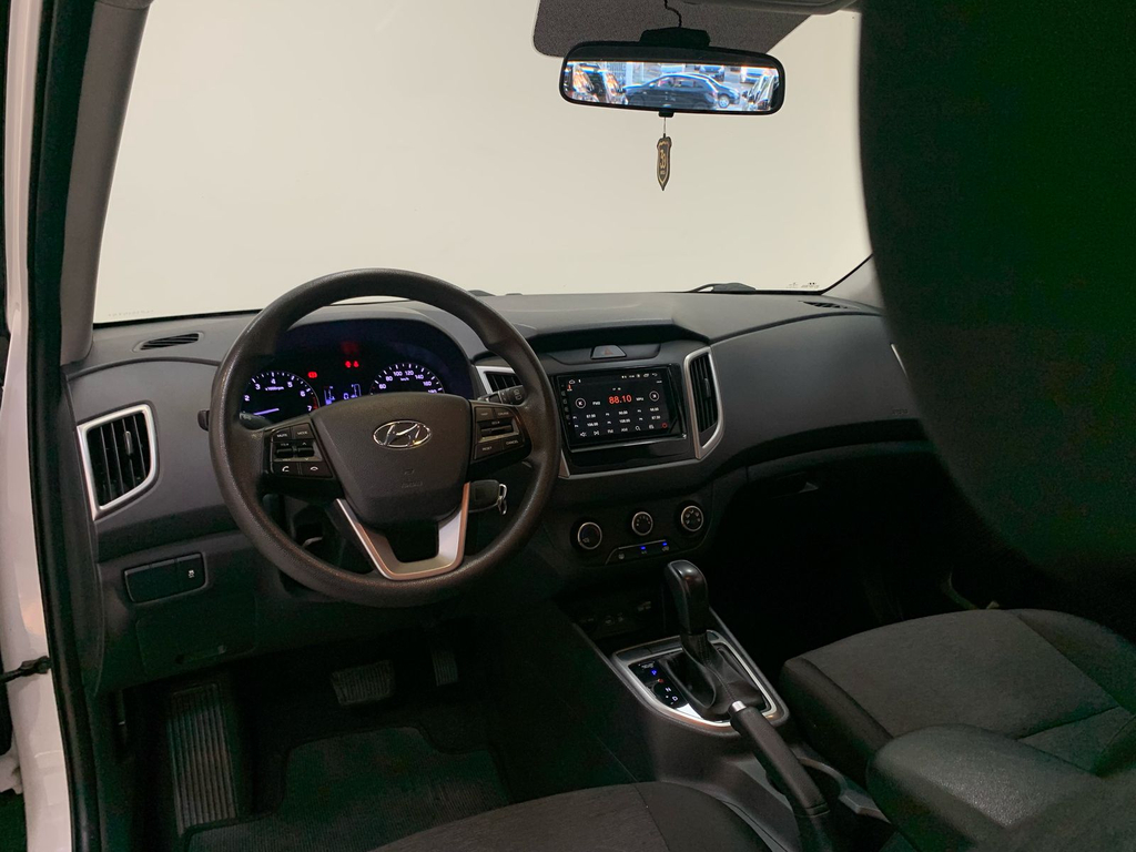 Hyundai Creta Branco