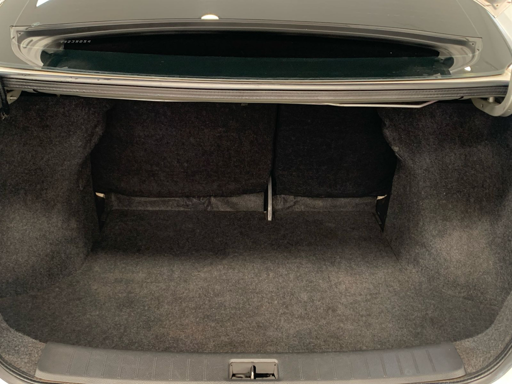 Nissan Sentra Prata