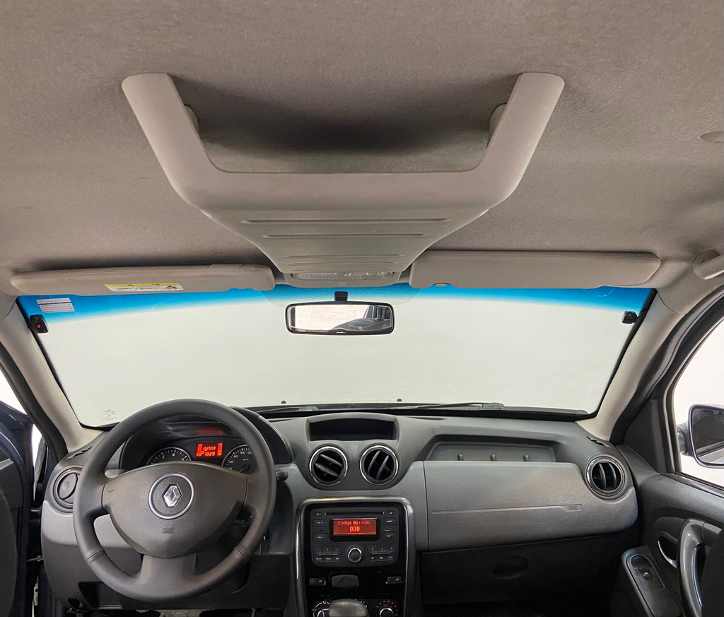 Renault Duster Cinza