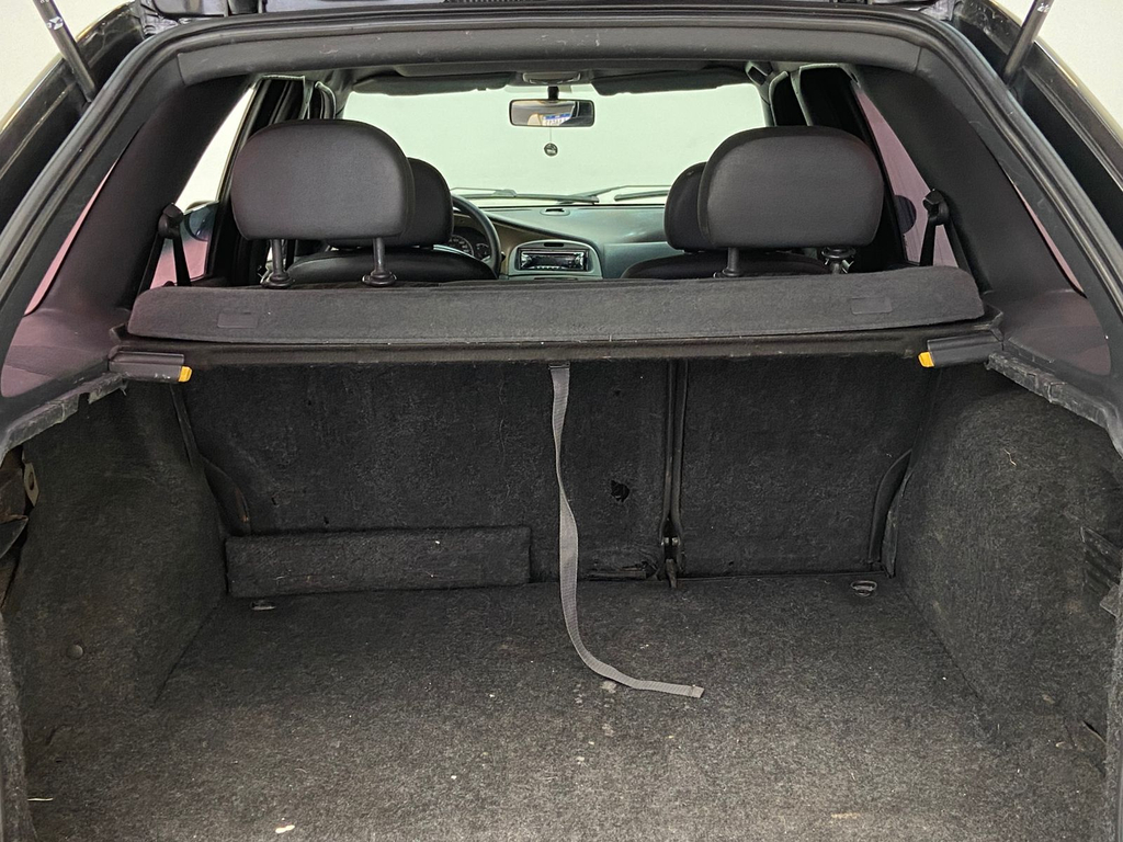 Fiat Palio Weekend Preto