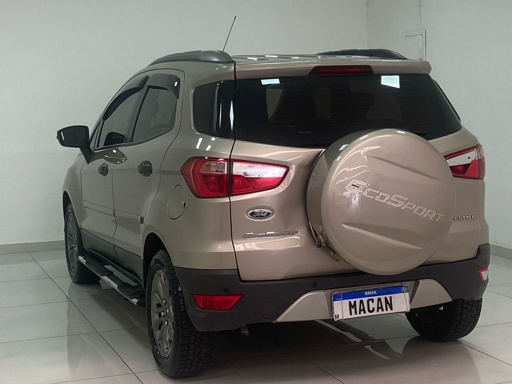 Ford EcoSport Prata