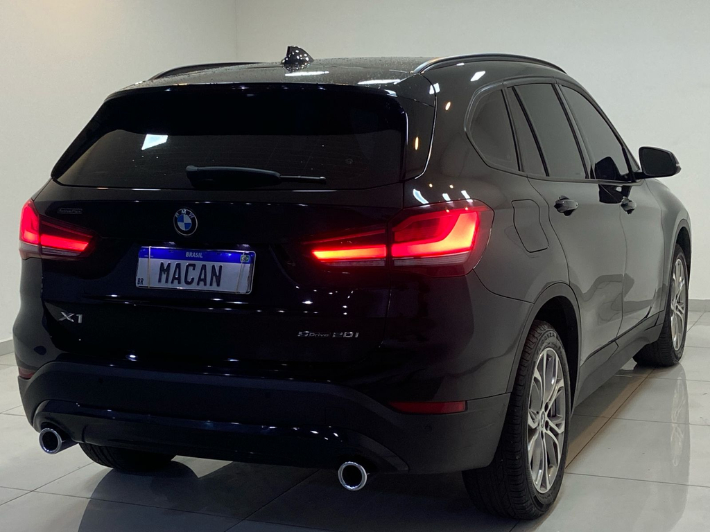 BMW X1 Preto