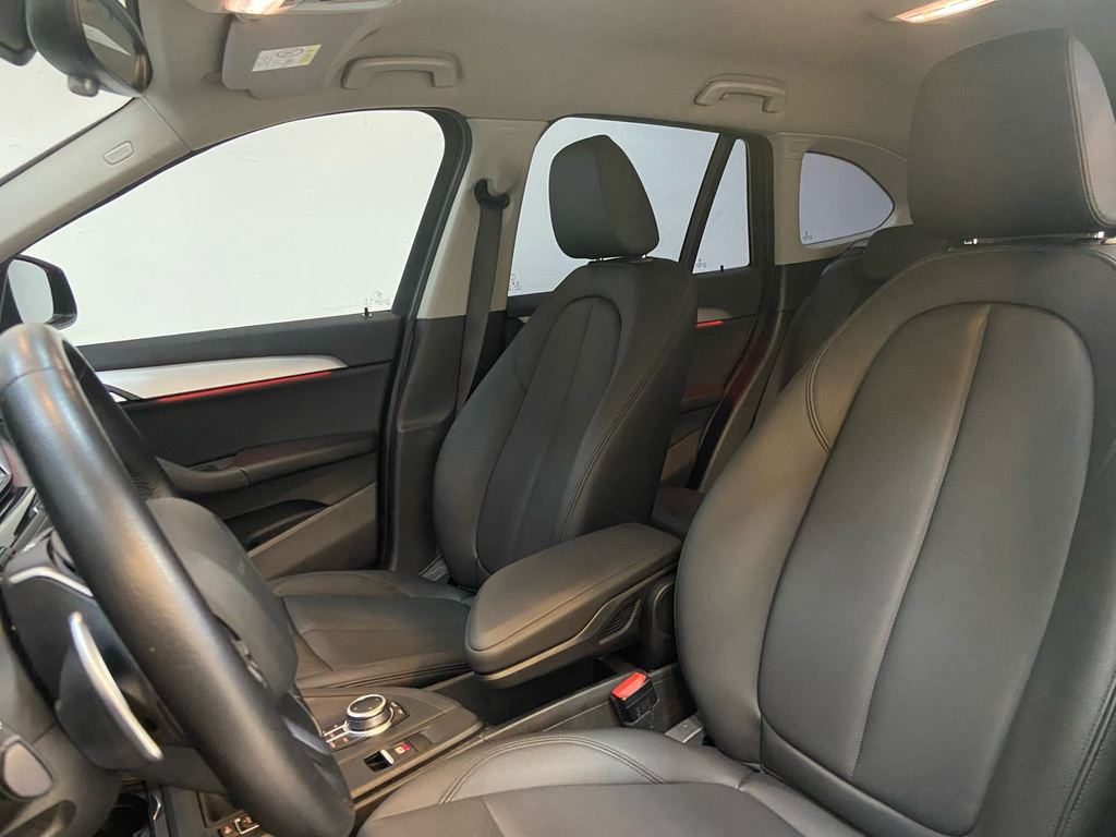 BMW X1 Preto