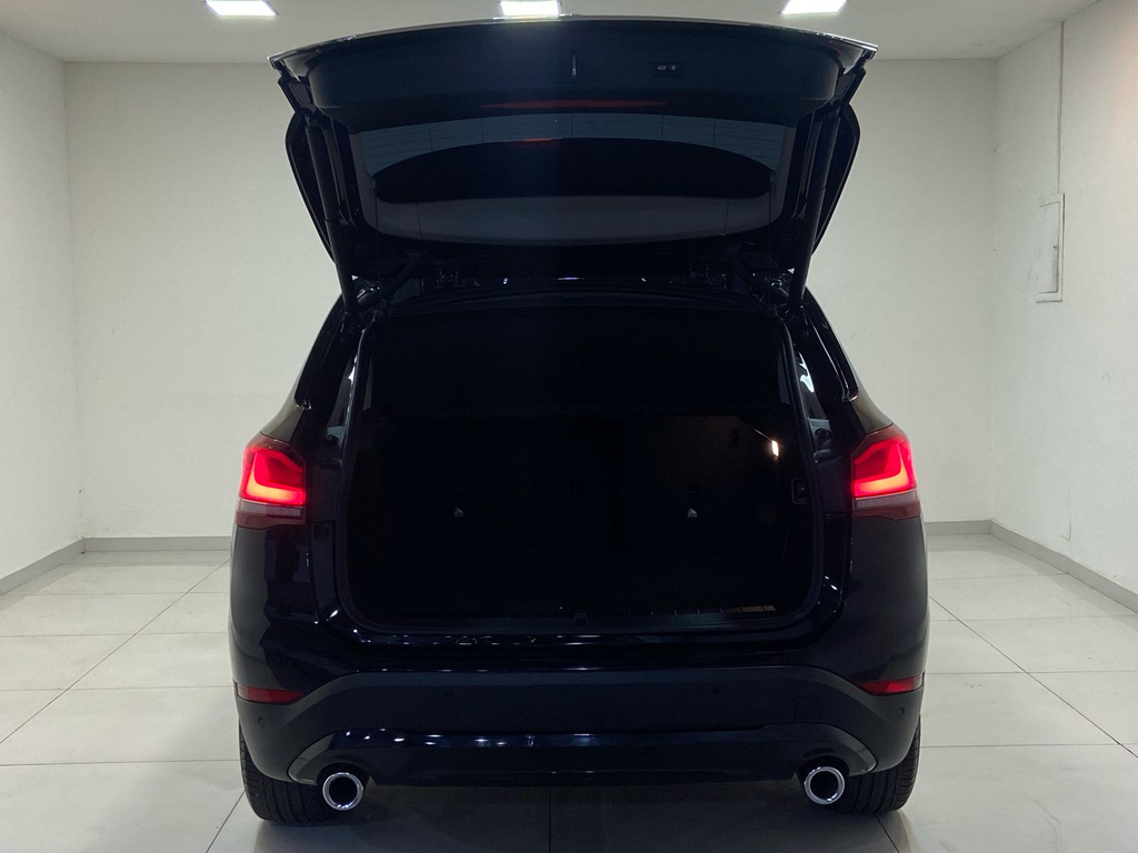 BMW X1 Preto