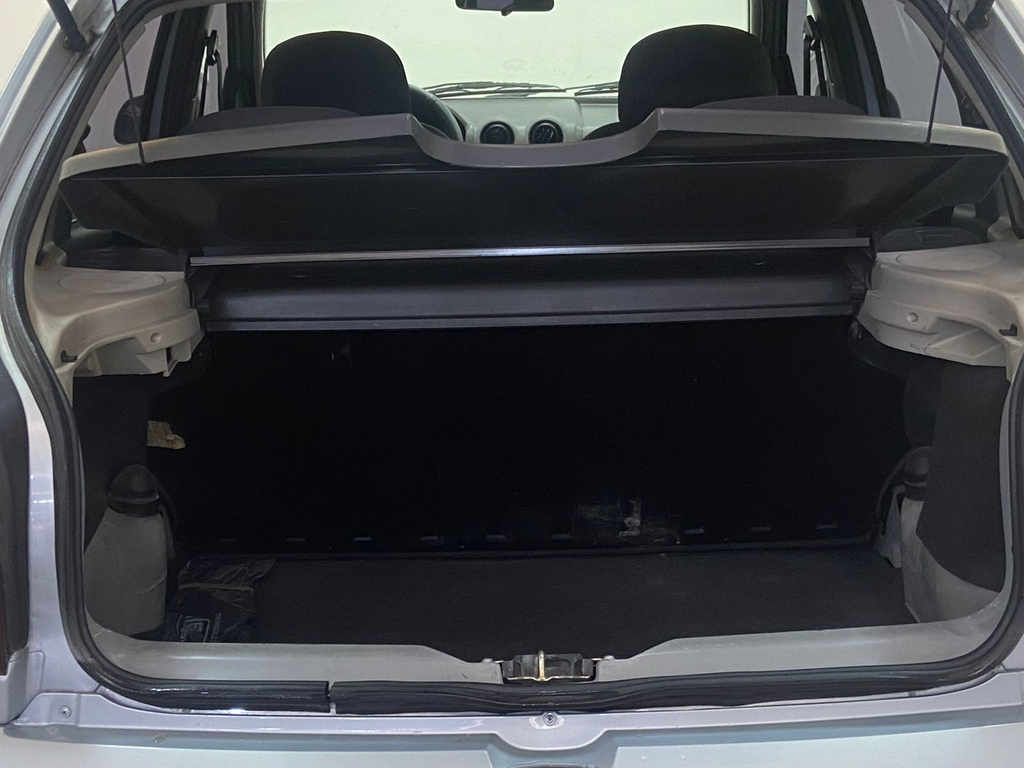 Chevrolet Celta Prata