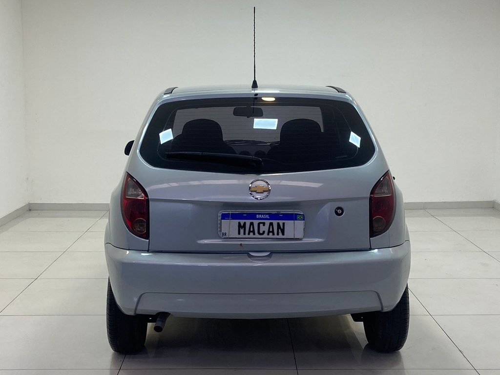 Chevrolet Celta Prata