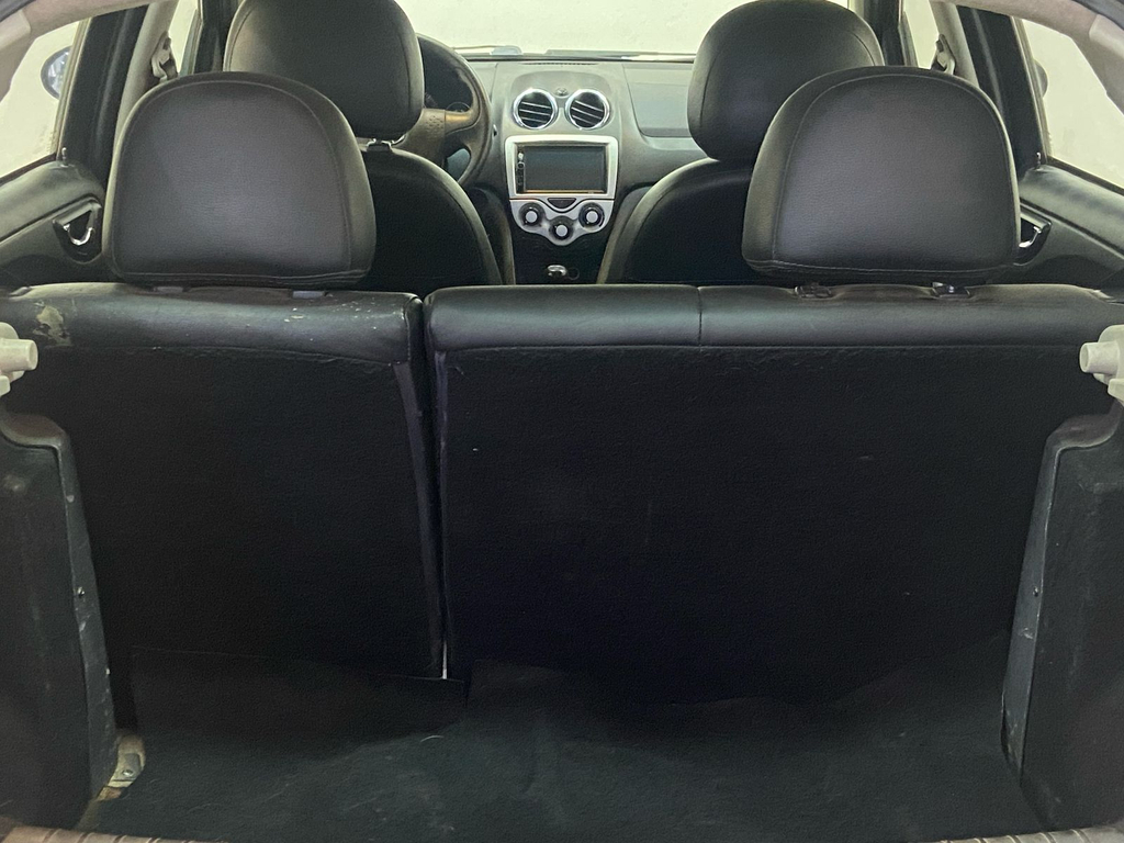 JAC J3 Preto