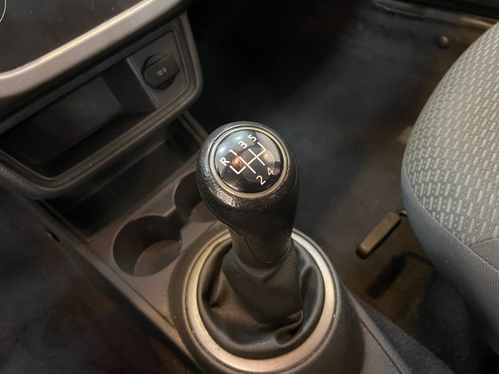 Volkswagen Gol Cinza