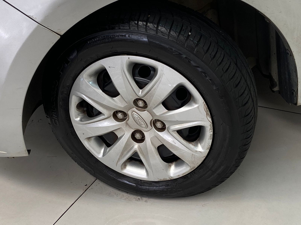 Ford Ka Prata