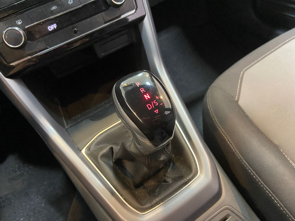 Volkswagen T-Cross Cinza