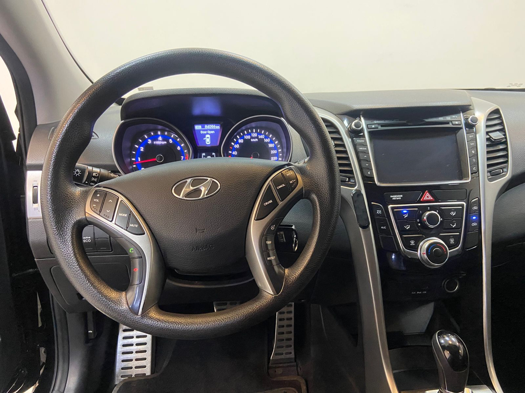Hyundai i30 Preto