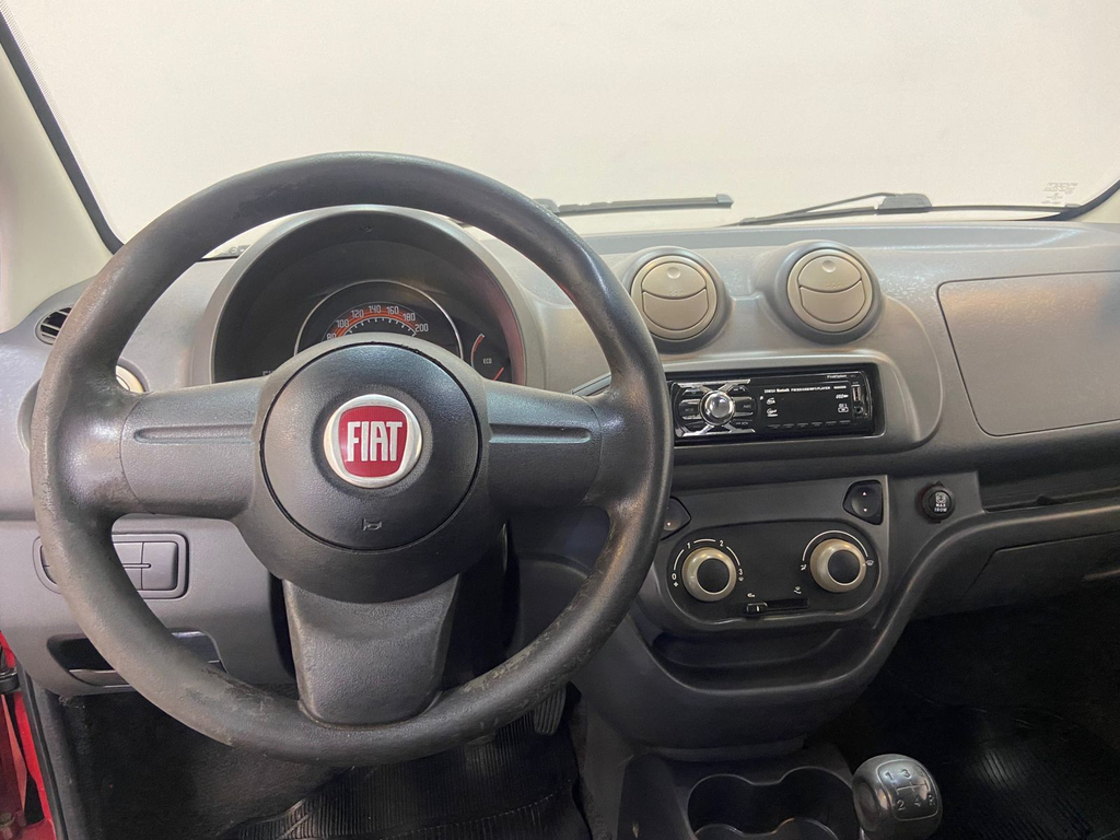 Fiat Uno Vermelho