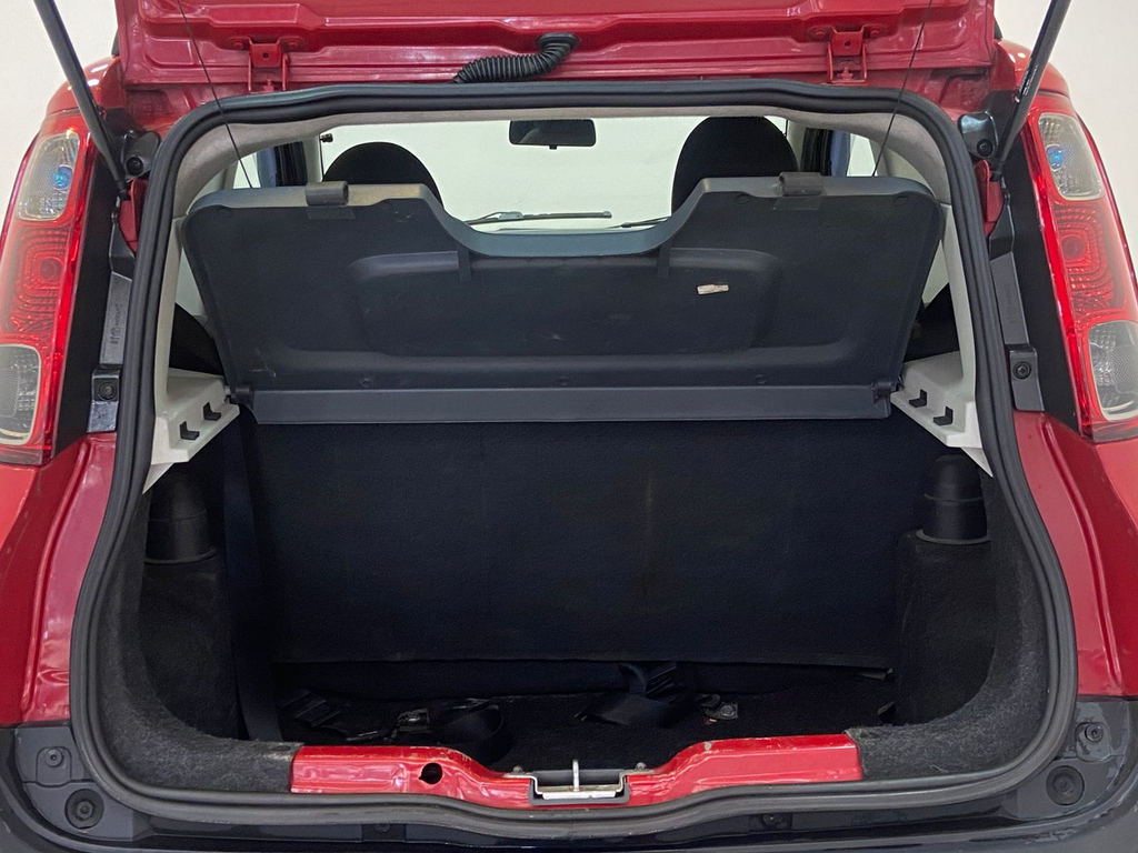 Fiat Uno Vermelho