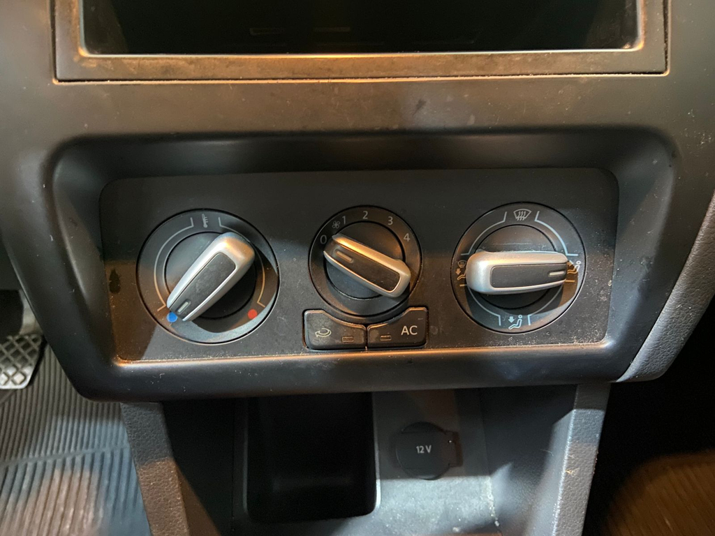 Volkswagen Fox Prata