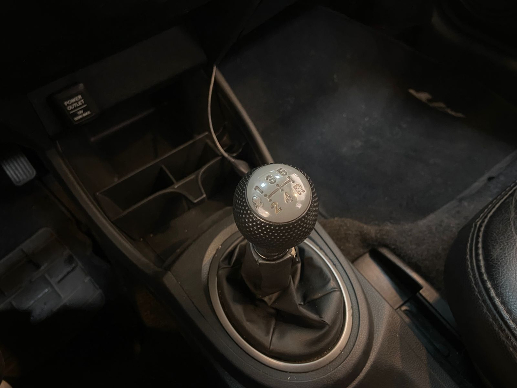 Honda Fit Cinza