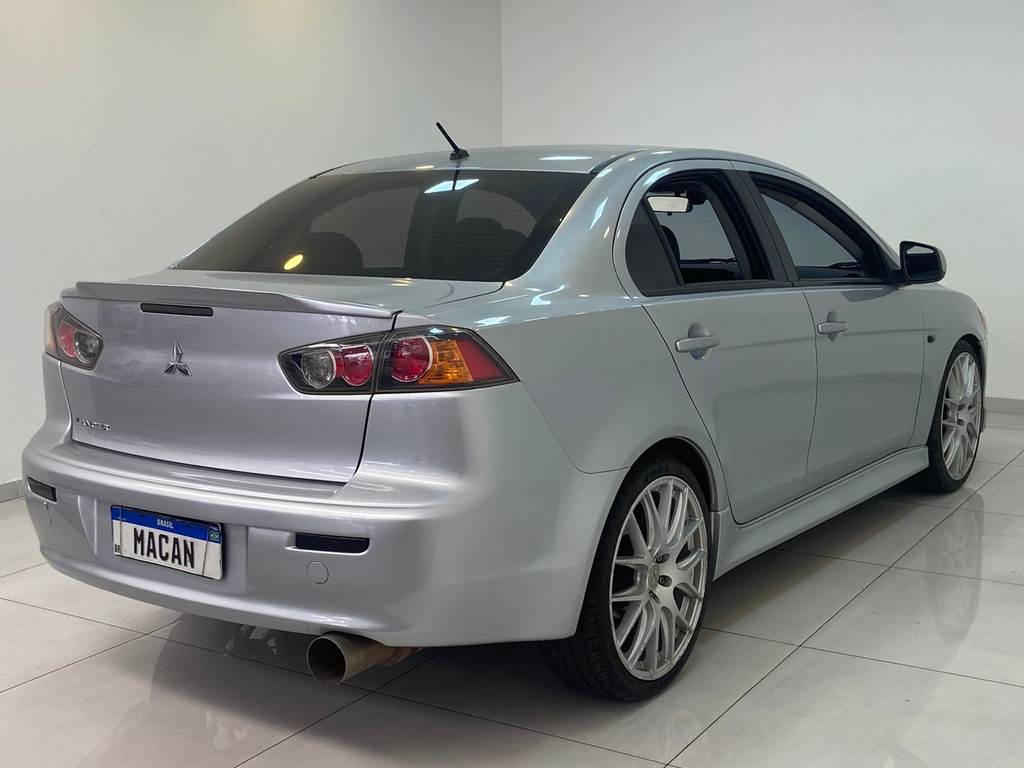 Mitsubishi Lancer Prata