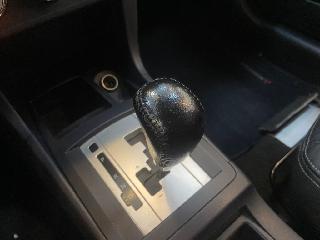 Mitsubishi Lancer Prata