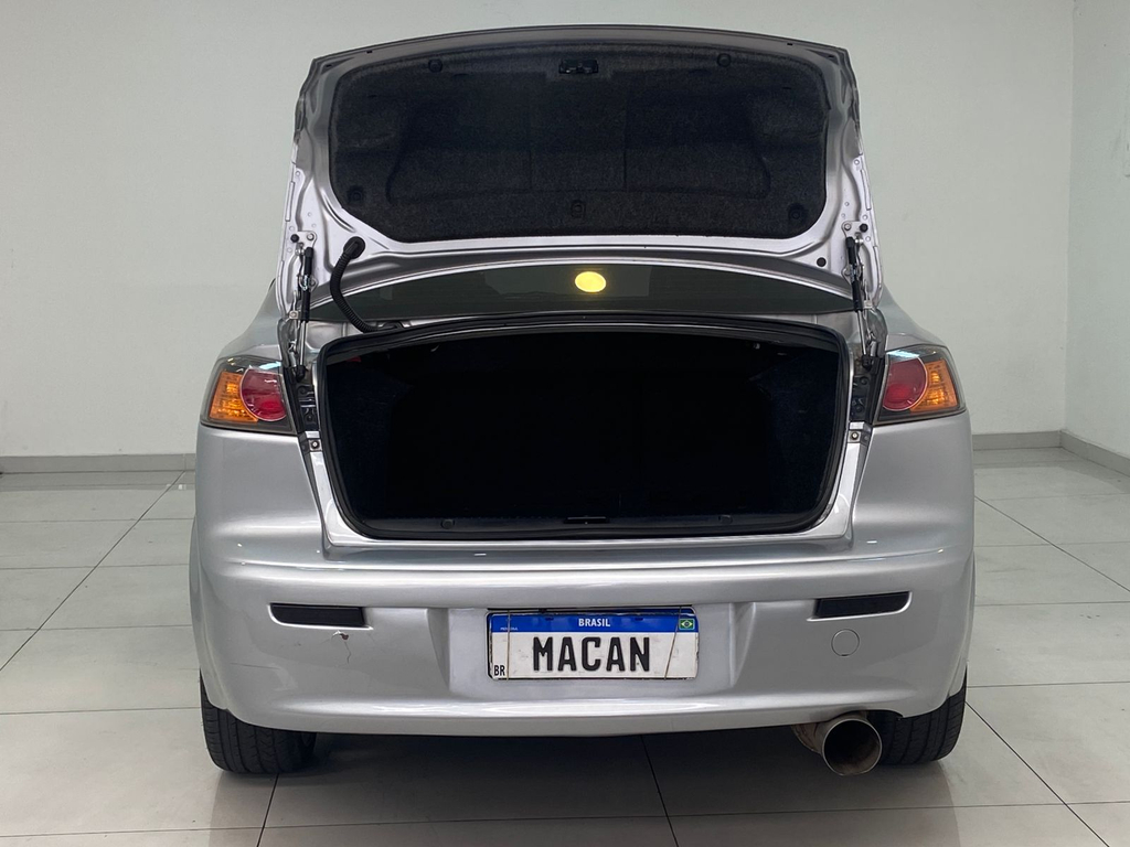 Mitsubishi Lancer Prata