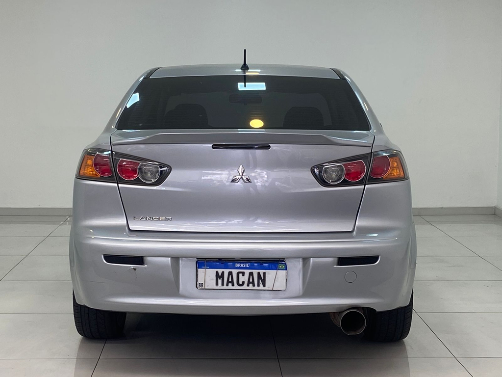 Mitsubishi Lancer Prata