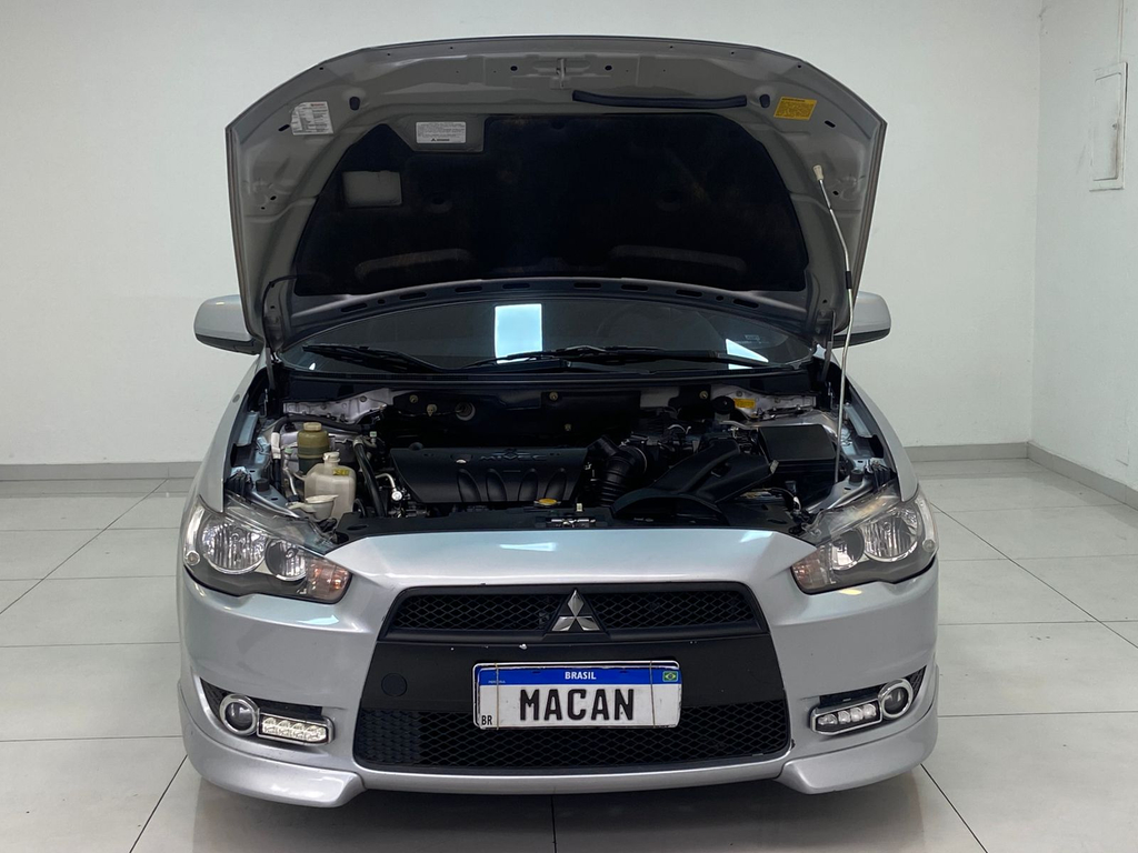Mitsubishi Lancer Prata