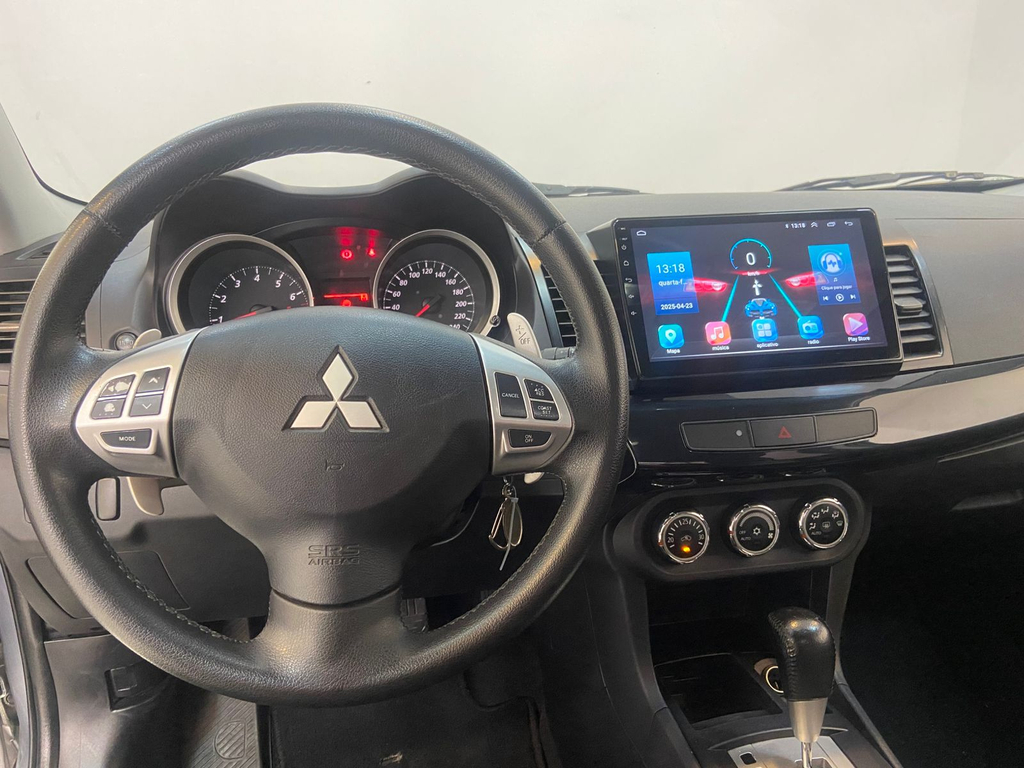 Mitsubishi Lancer Prata