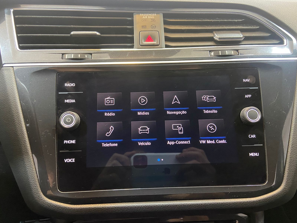 Volkswagen Tiguan Cinza