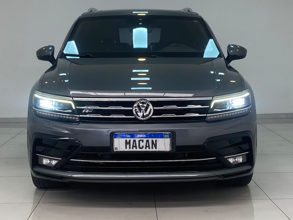 Volkswagen Tiguan Cinza