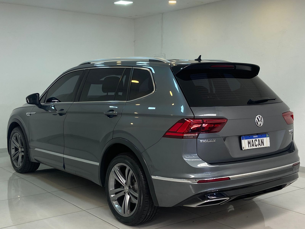 Volkswagen Tiguan Cinza