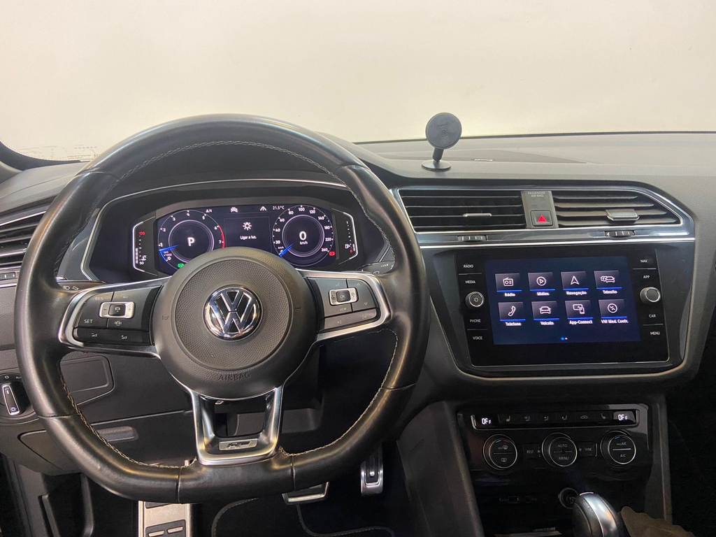 Volkswagen Tiguan Cinza