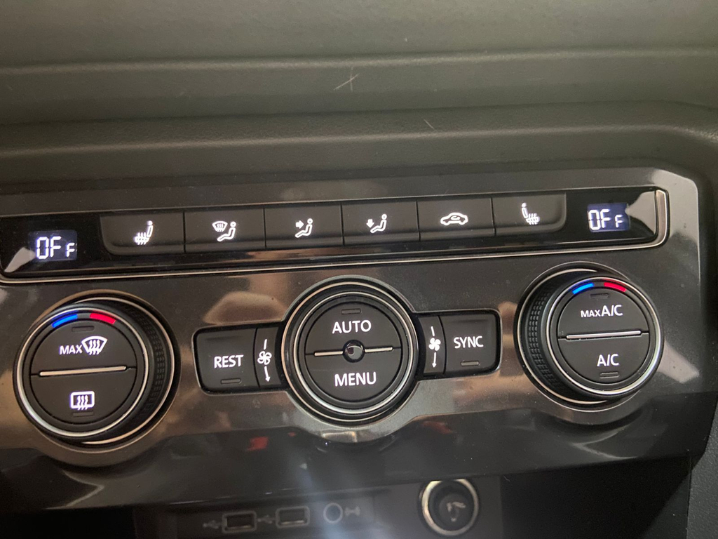 Volkswagen Tiguan Cinza