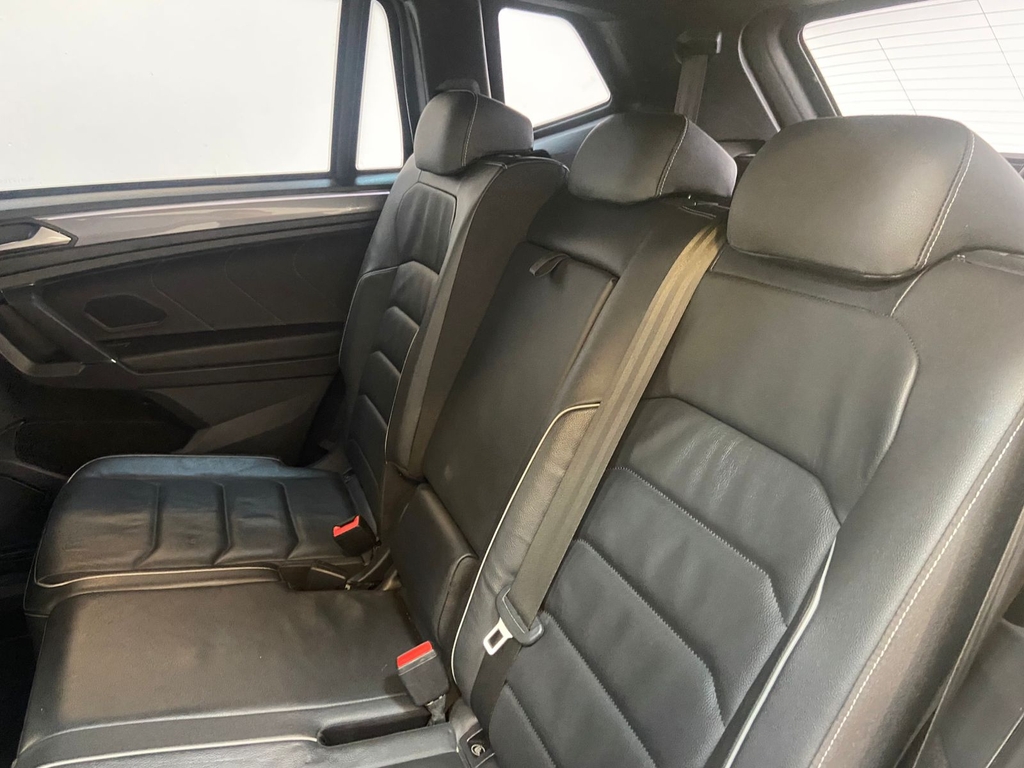 Volkswagen Tiguan Cinza