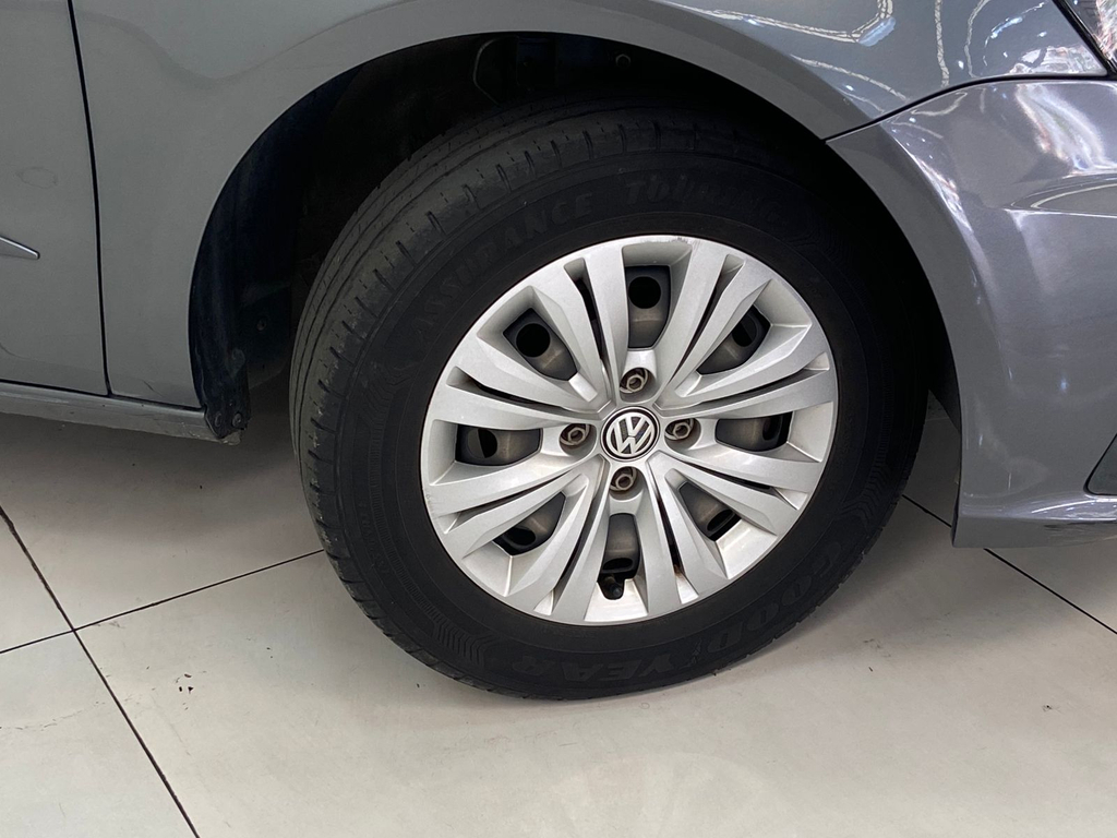 Volkswagen Gol Cinza