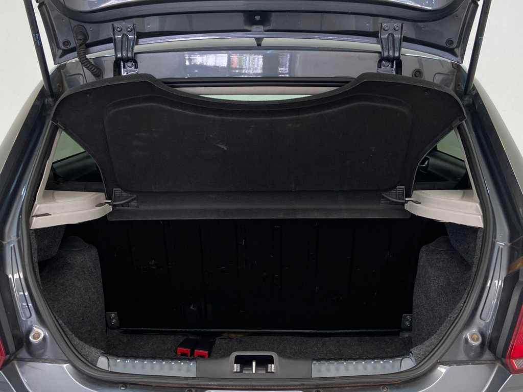 Volkswagen Gol Cinza