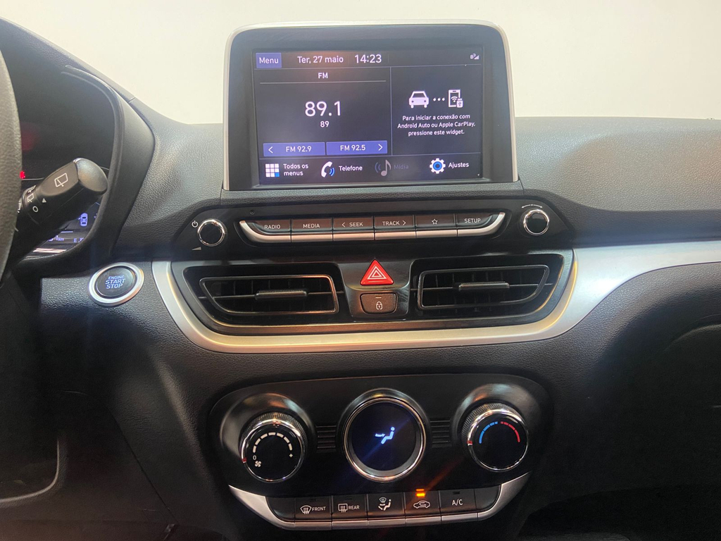 Hyundai HB20 Prata