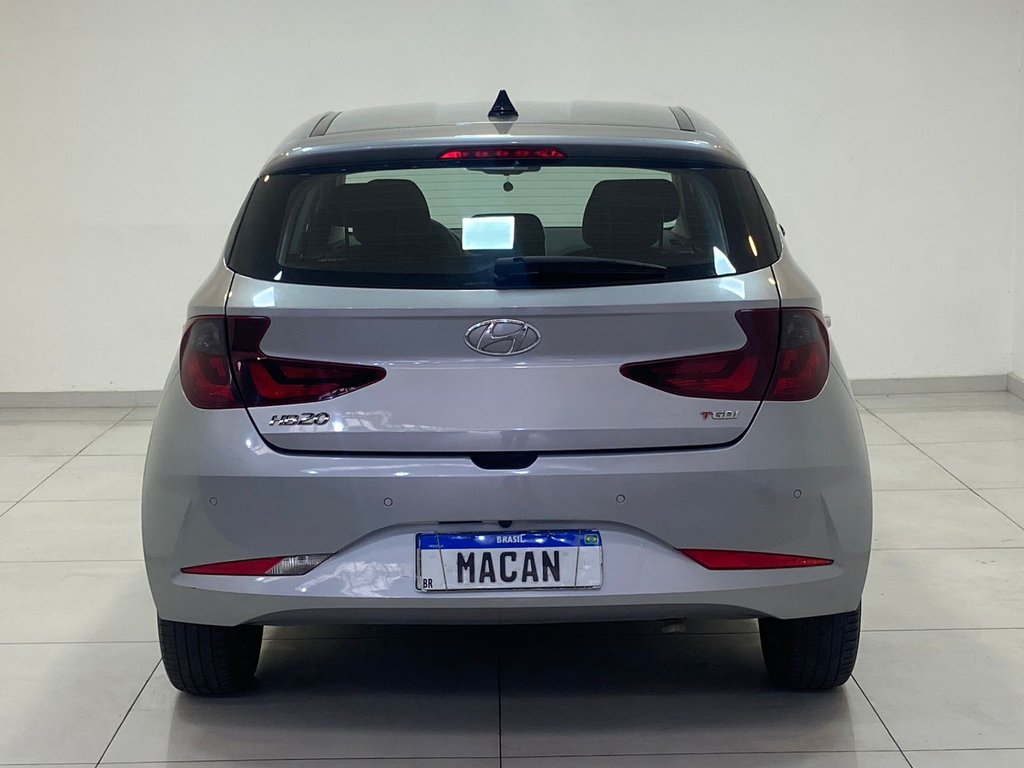 Hyundai HB20 Prata