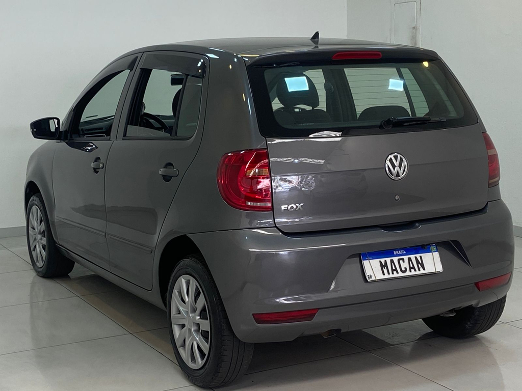 Volkswagen Fox Cinza