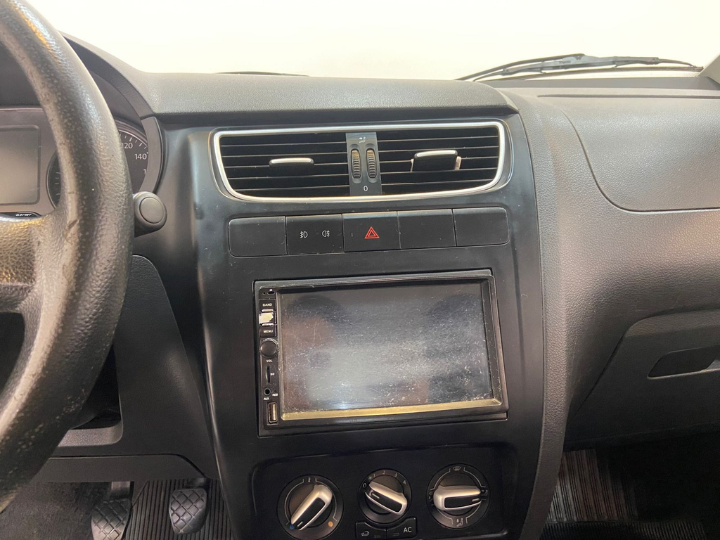 Volkswagen Fox Cinza