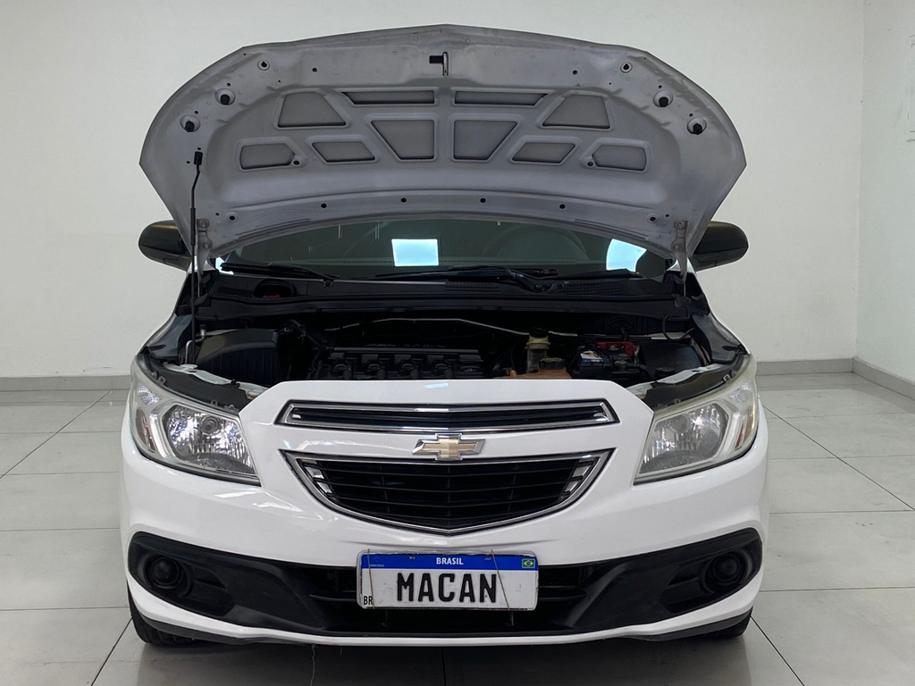 Chevrolet Onix Branco