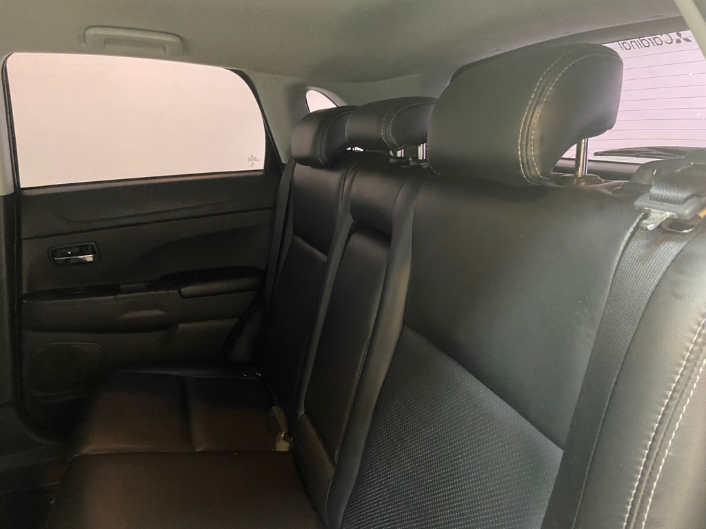 Mitsubishi ASX Marrom