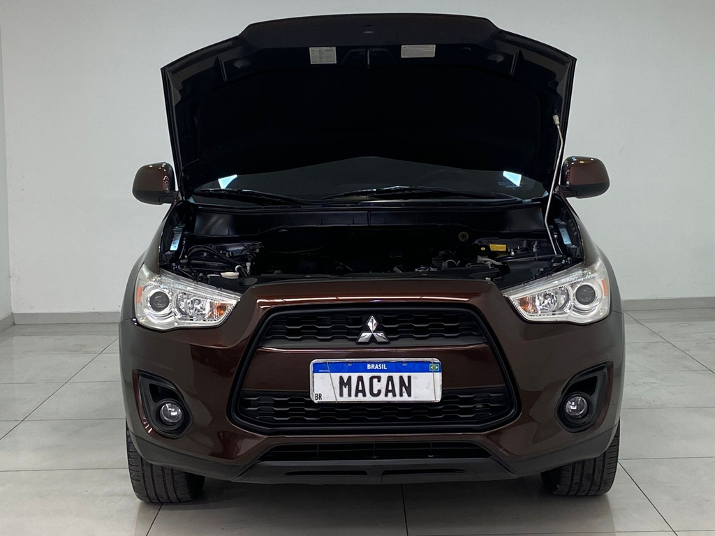 Mitsubishi ASX Marrom