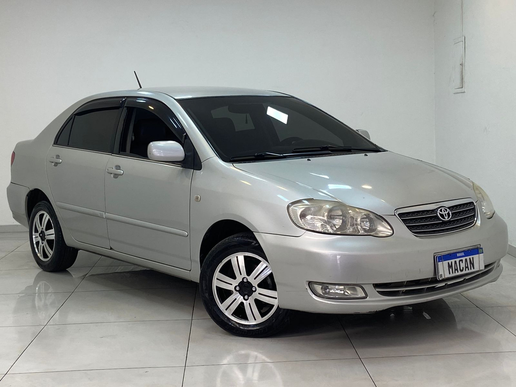 Toyota Corolla Prata