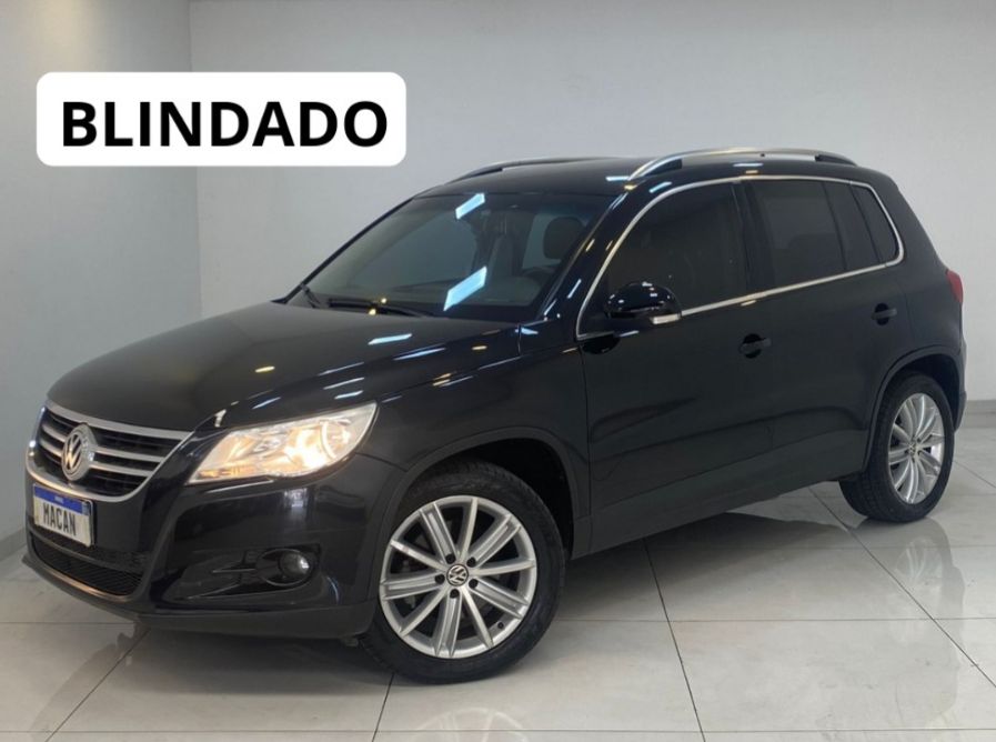 Volkswagen Tiguan Preto