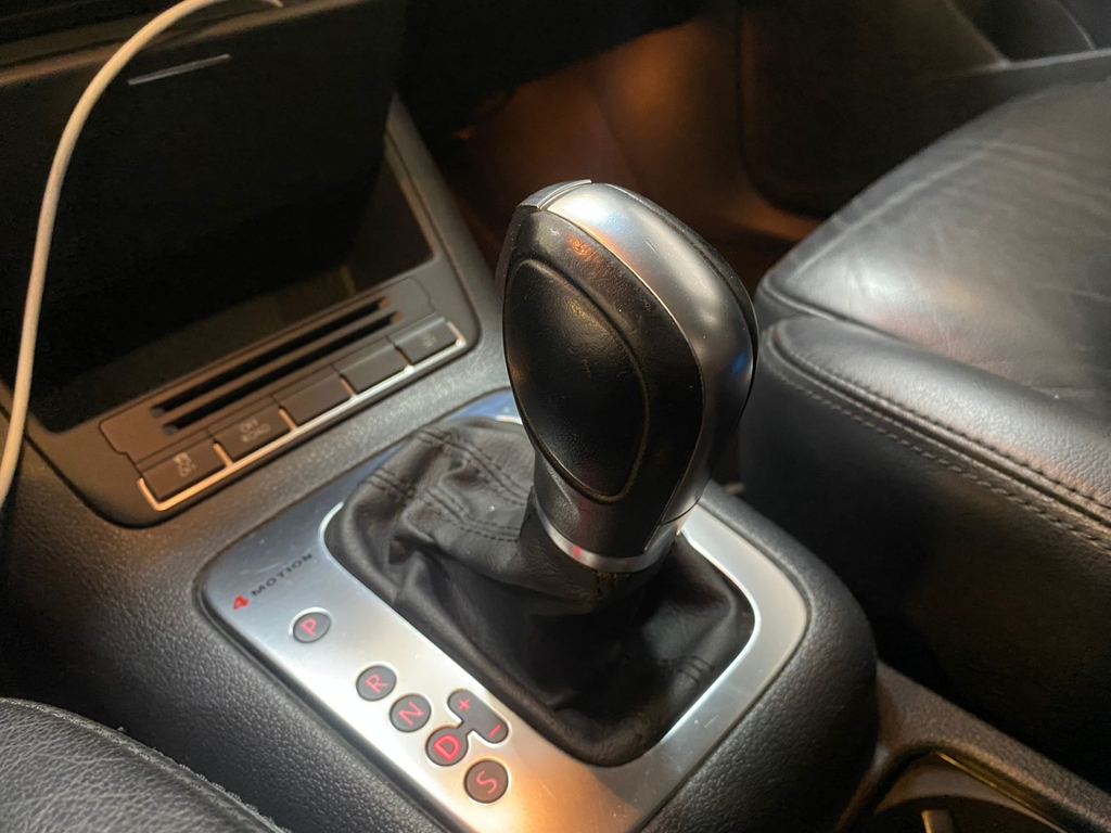Volkswagen Tiguan Preto