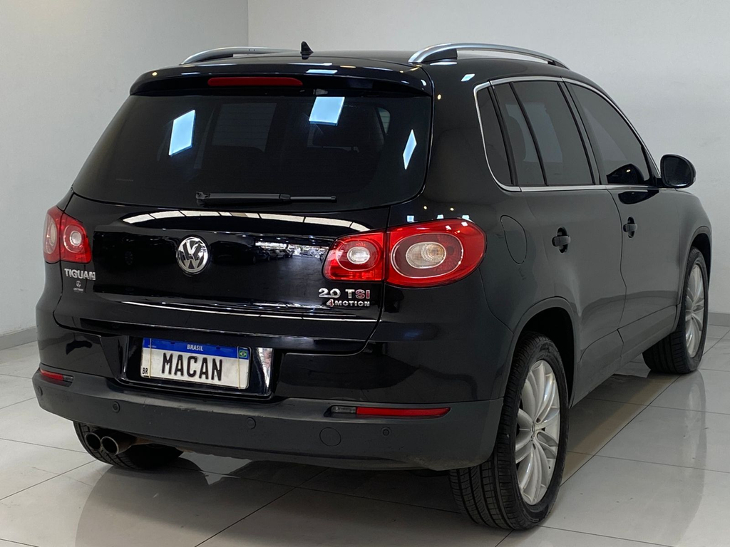 Volkswagen Tiguan Preto