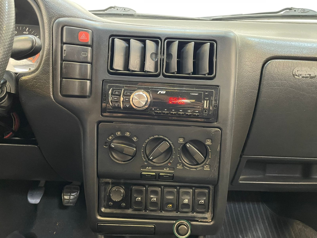 Volkswagen Polo Classic Bege