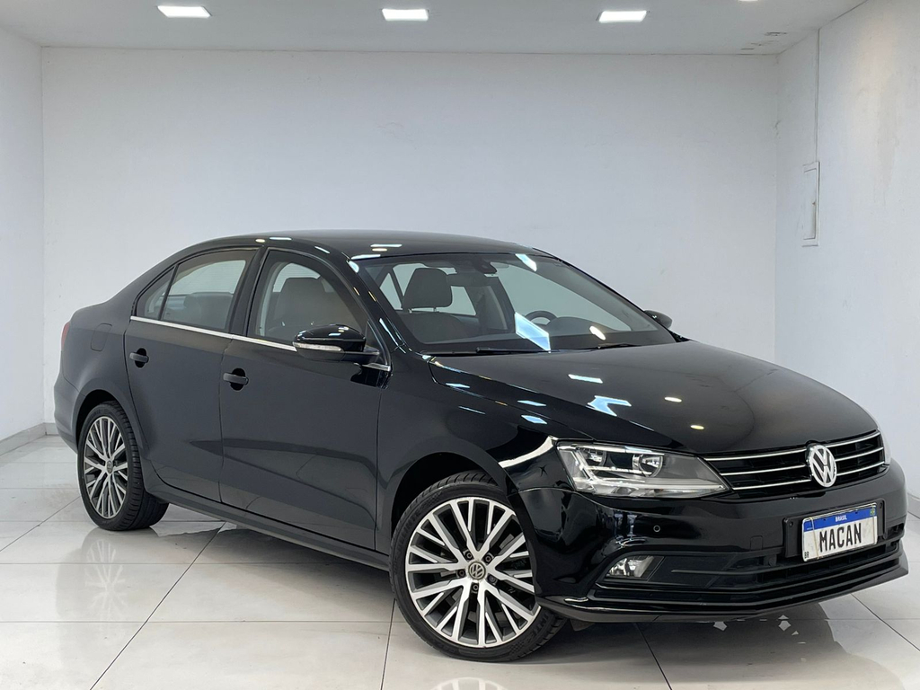 Volkswagen Jetta Preto
