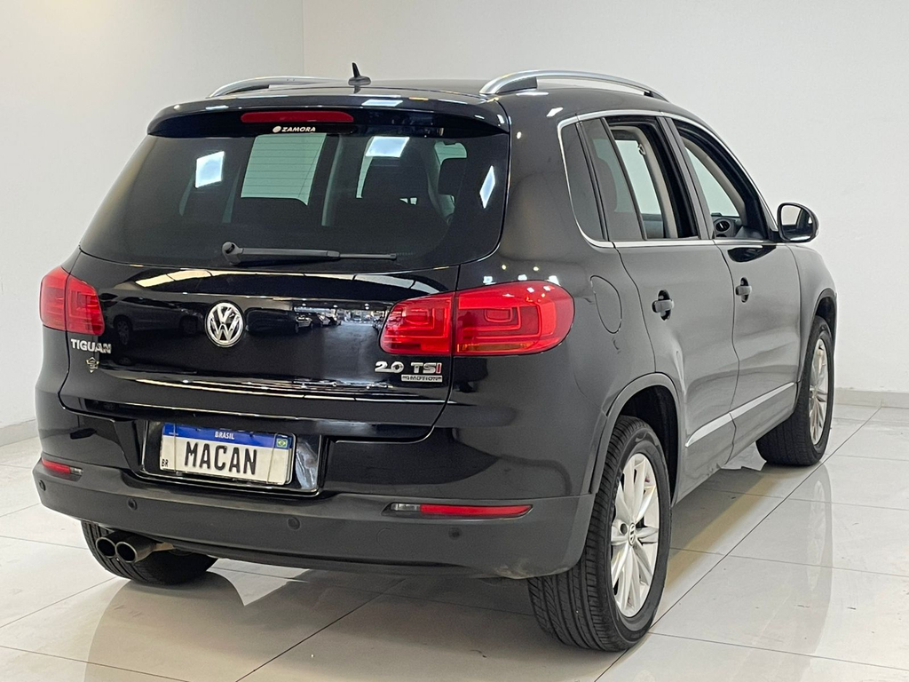 Volkswagen Tiguan Preto